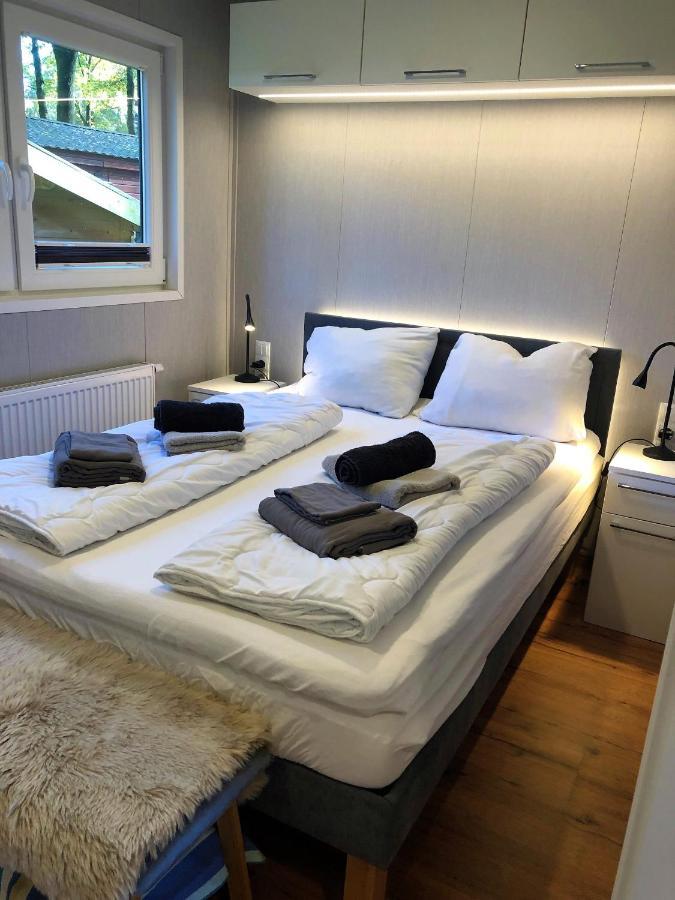Luxe Chalet Leeuwenhart - Recreation Only Hoenderloo Eksteriør bilde
